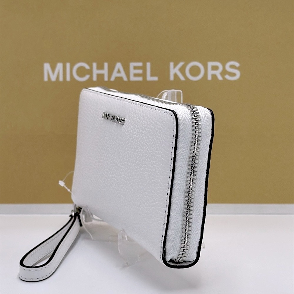 Michael Kors Large Pebbled Leather Continental Wallet Wristlet Phone Holder
Opt - Picture 5 of 12
